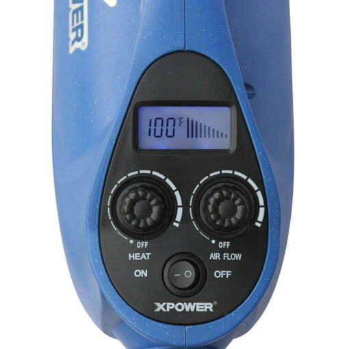 A convenient digital display gives a reading of temperature and speed